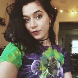 Meet your Posher, Marissa